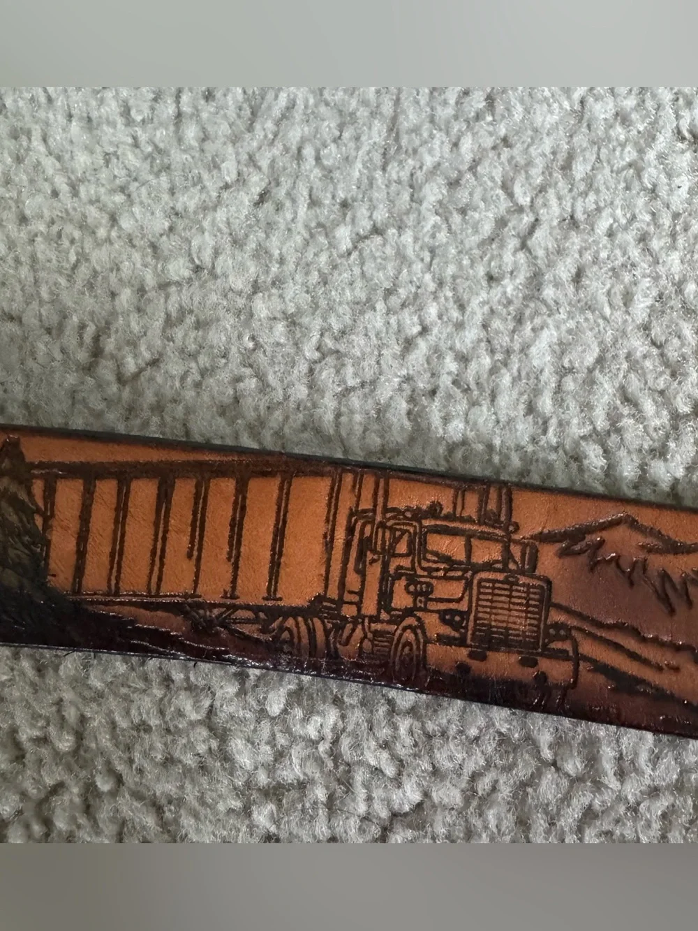 Trucker Mack / Semi Truck Mountain Outdoors Scene Brown Vintage Leather Belt
